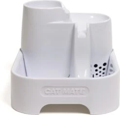 Cat Mate - Waterfontein Kat - Kattenfontein - Drinkfontein Kat - Fluisterstil - Poezen Fontein - Dieren Drinkbakken - Honden Fontein - 2 L -Kattenbenodigdheden Winkel 1200x1154