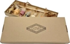 GIZMO Luxe Kattenspeeltjes Set - 7 Speeltjes - Interactieve Kattenhengel, Kattenspeelgoed & Speelmuisjes - Kitten Speeltjes -Kattenbenodigdheden Winkel 1200x753