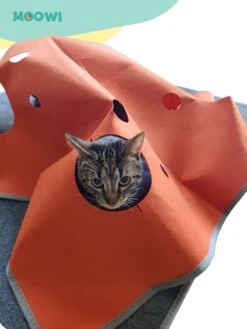 Moowi - Katten Speel Kleed – Kattentunnel – Hide And Seek Spel – Deken Kat – Kattenspeelgoed – Speelmat Katten Grijs – Incl. 2 Sisal Ballen En Verenspeeltje -Kattenbenodigdheden Winkel 900x1200 4